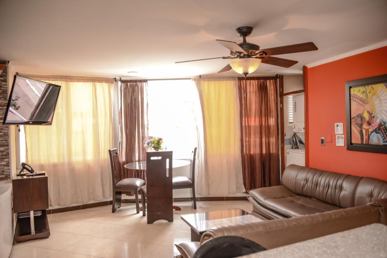 Calle 10 Suites 麦德林 外观 照片